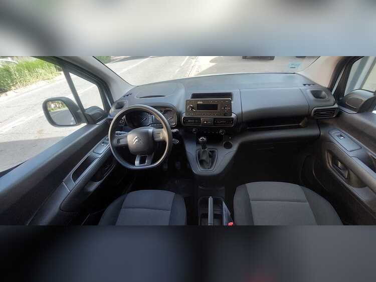 Citroen Berlingo 100CV foto 8